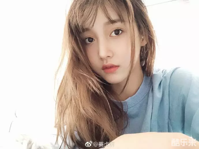 姜贞羽