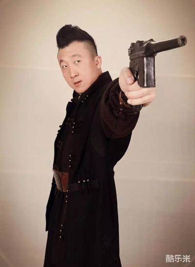 李思博