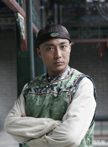 屈扬