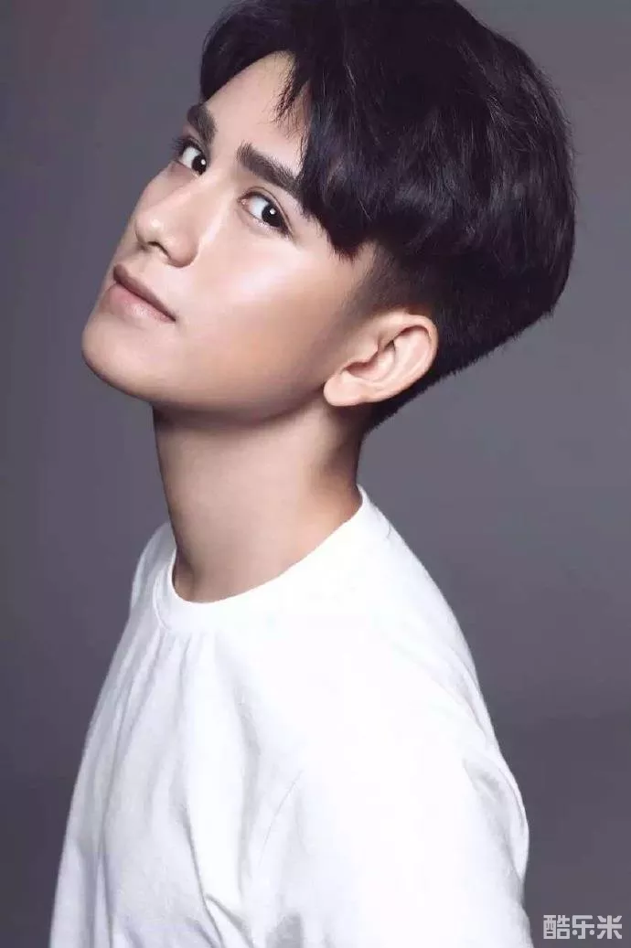 朱赞锦