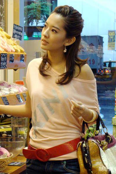 周采诗