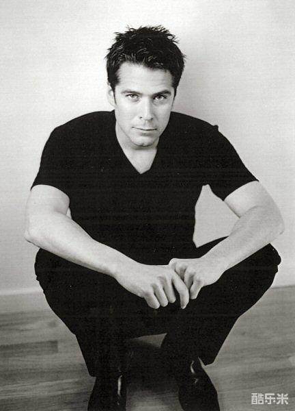 埃里克斯·德尼索夫