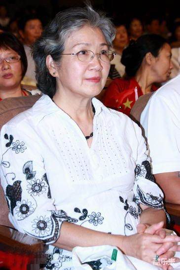 曹翠芬