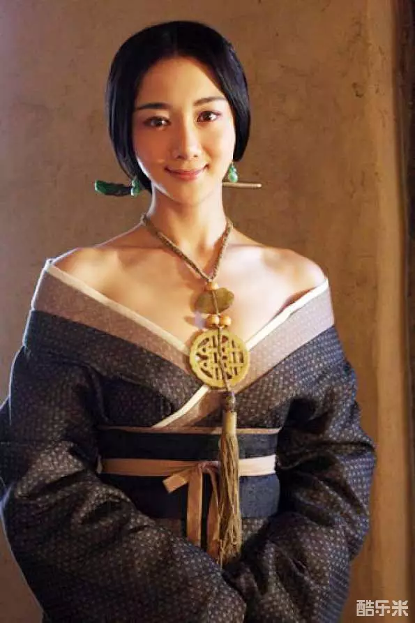 李依晓