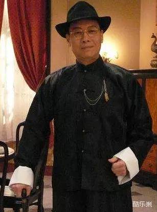 岳华