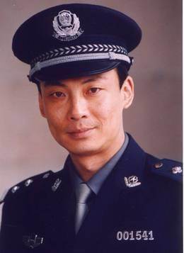 杨猛