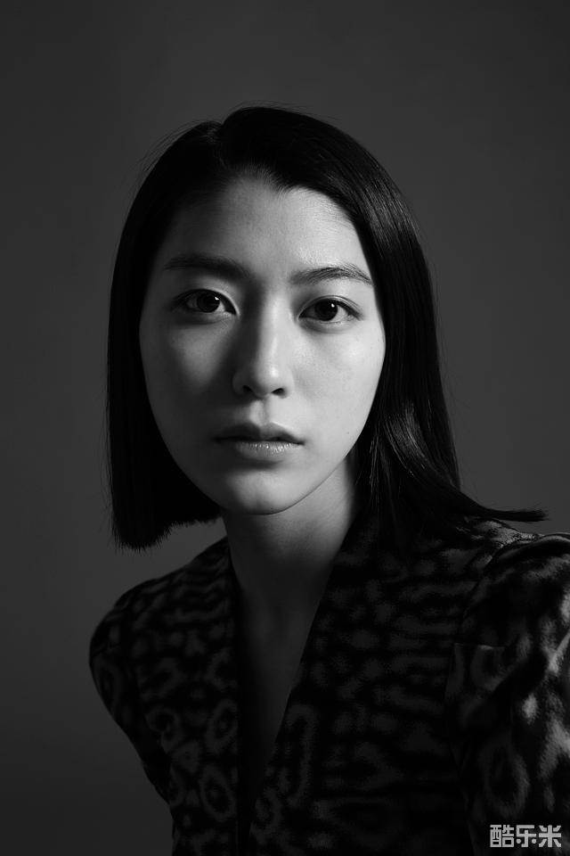 成海璃子