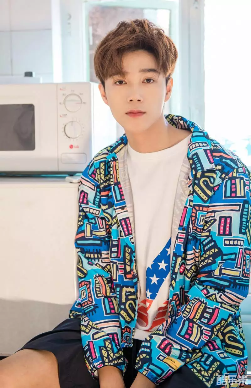 杨廷东