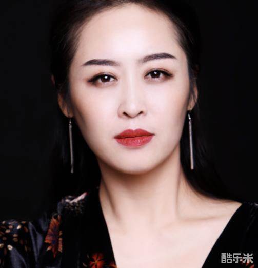 卢琳