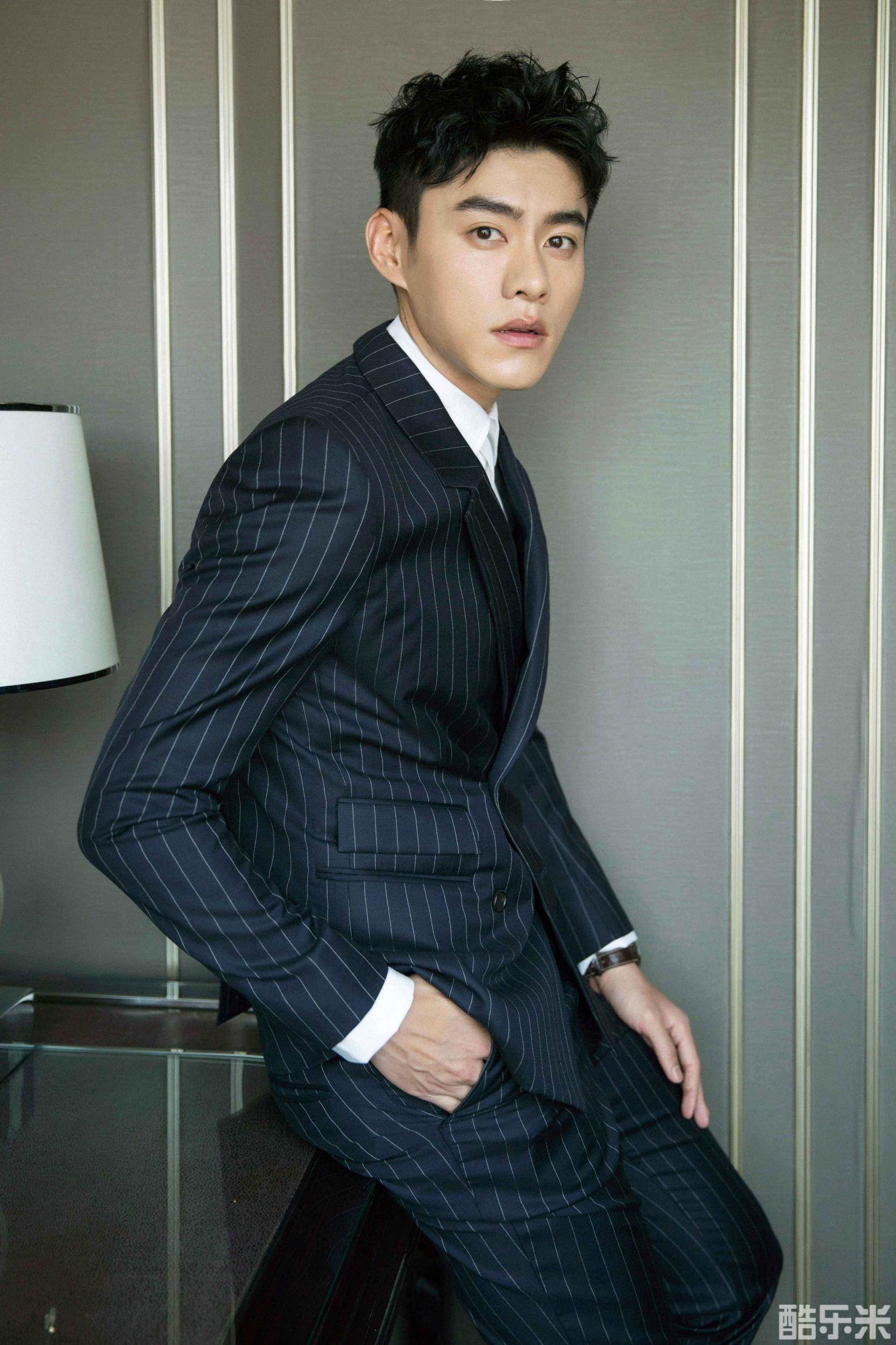 李程彬