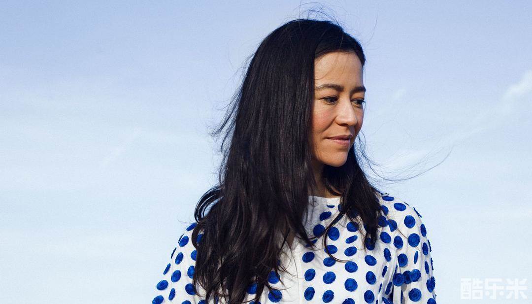 伊丽莎白·柴·瓦沙瑞莉