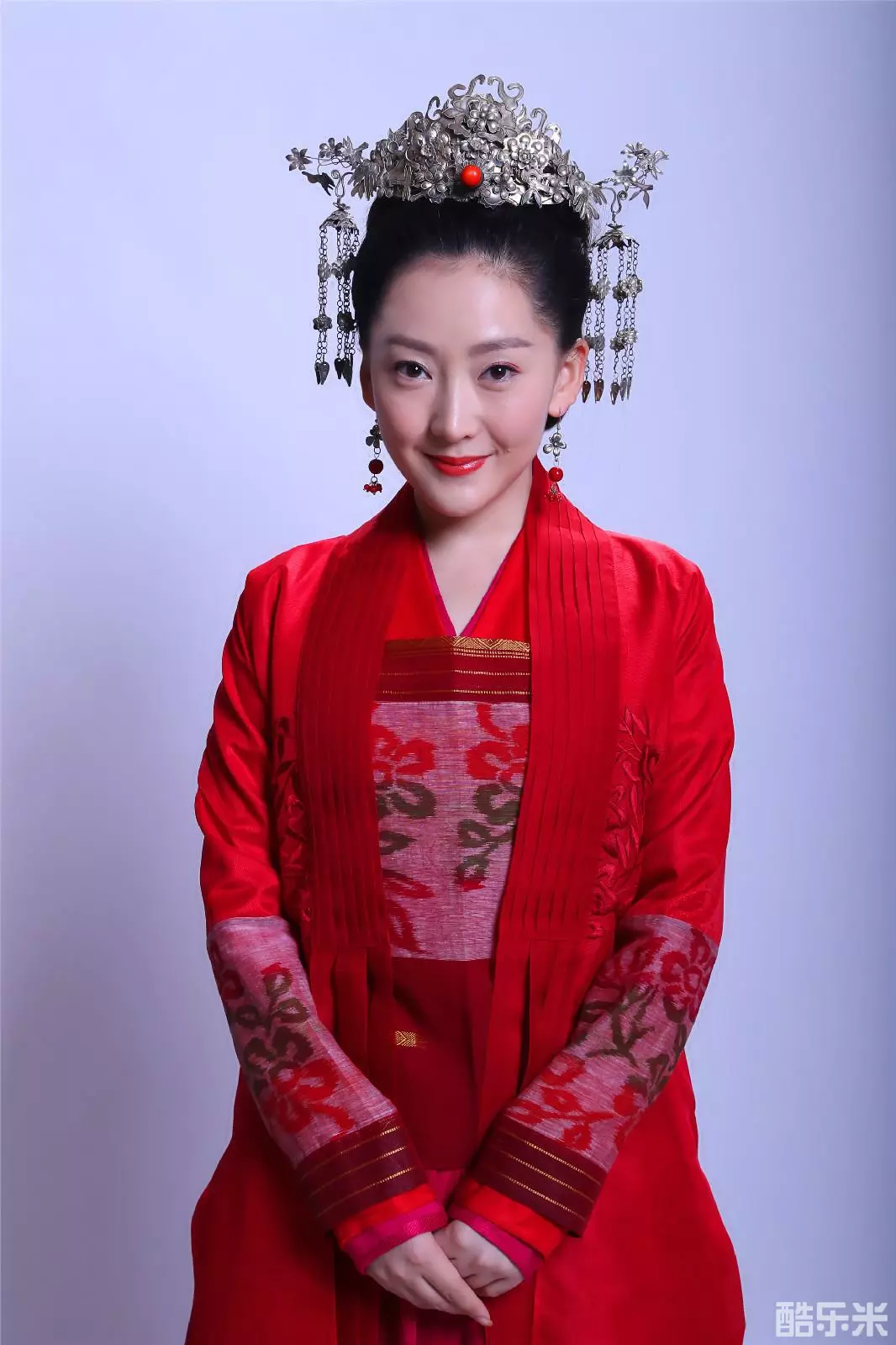 曹馨月
