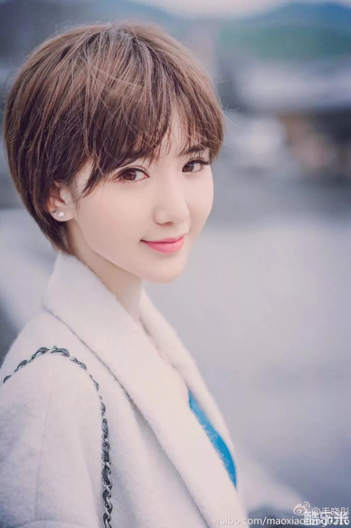 毛晓彤