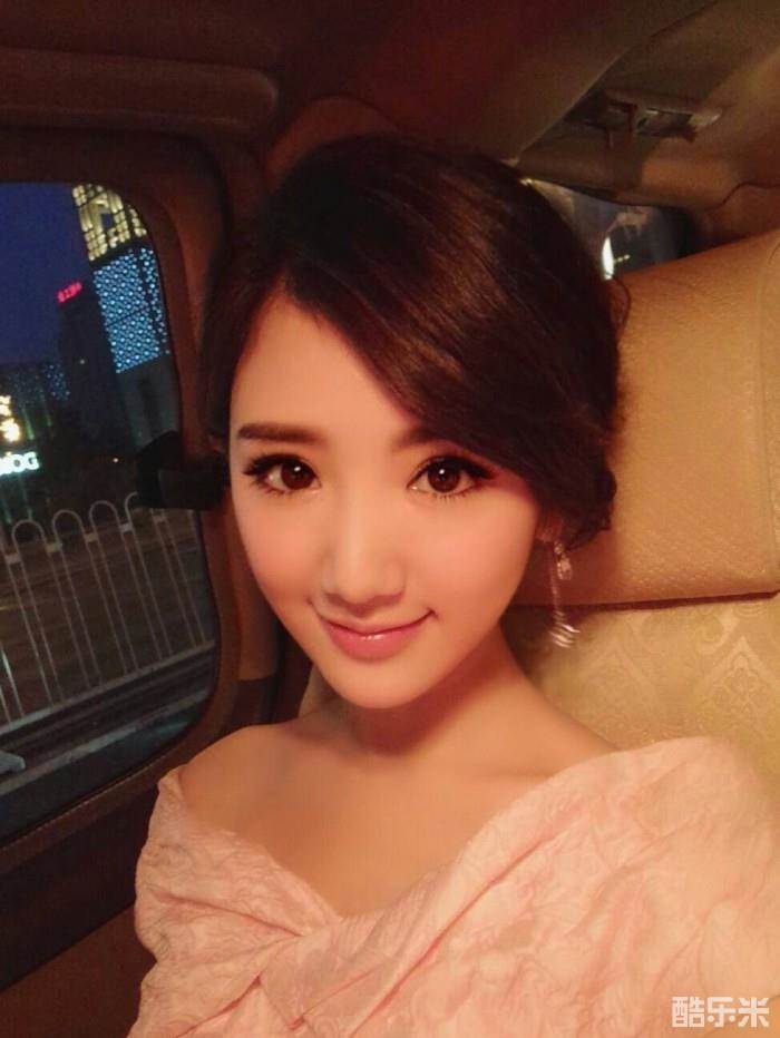 毛晓彤