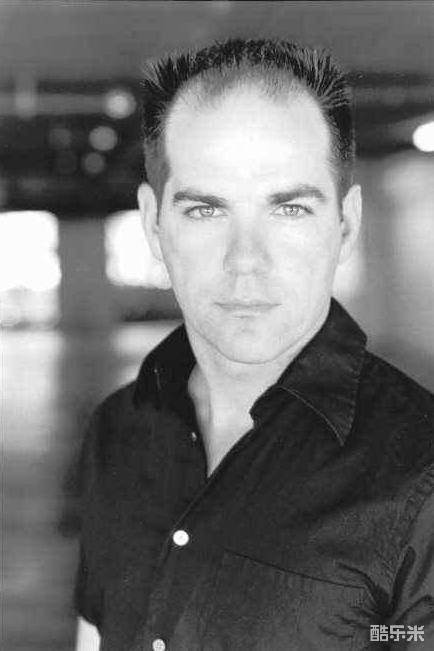 安东尼·雷诺兹