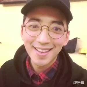 张举举