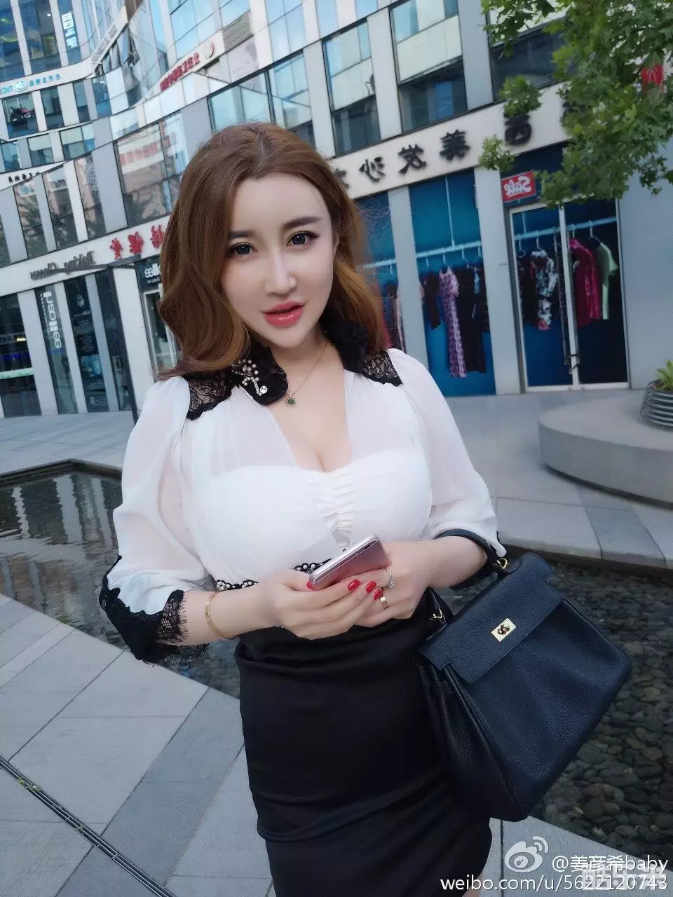 姜彦希