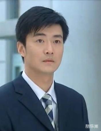 李进荣