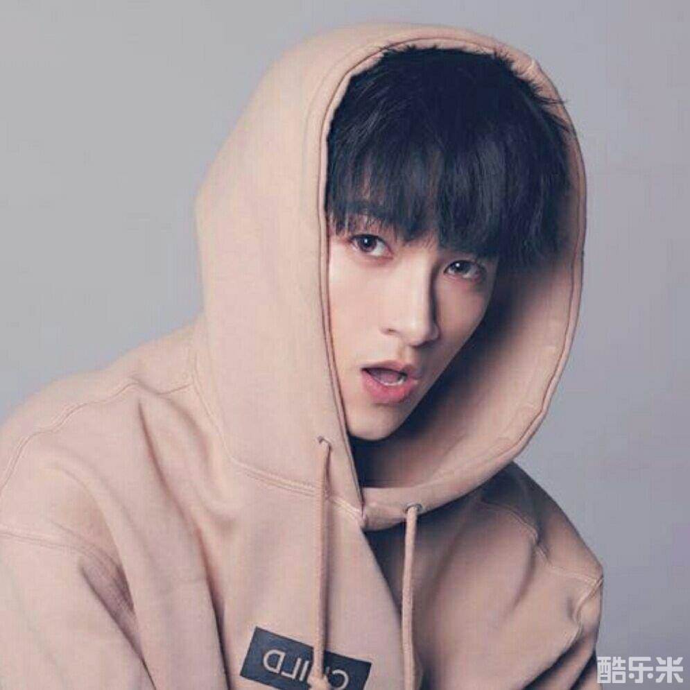 伍嘉成