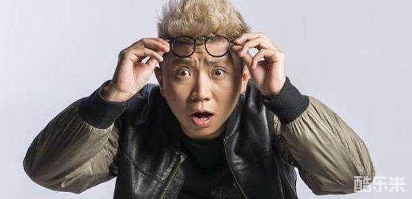 阚犇犇