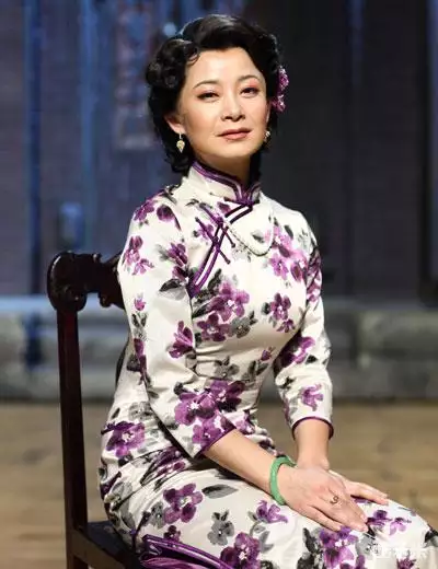 师春玲