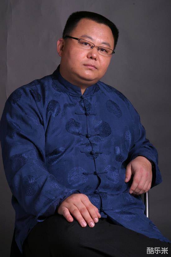 李洪权