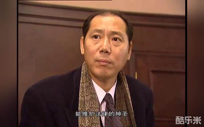 李成儒