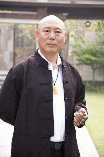 李成儒