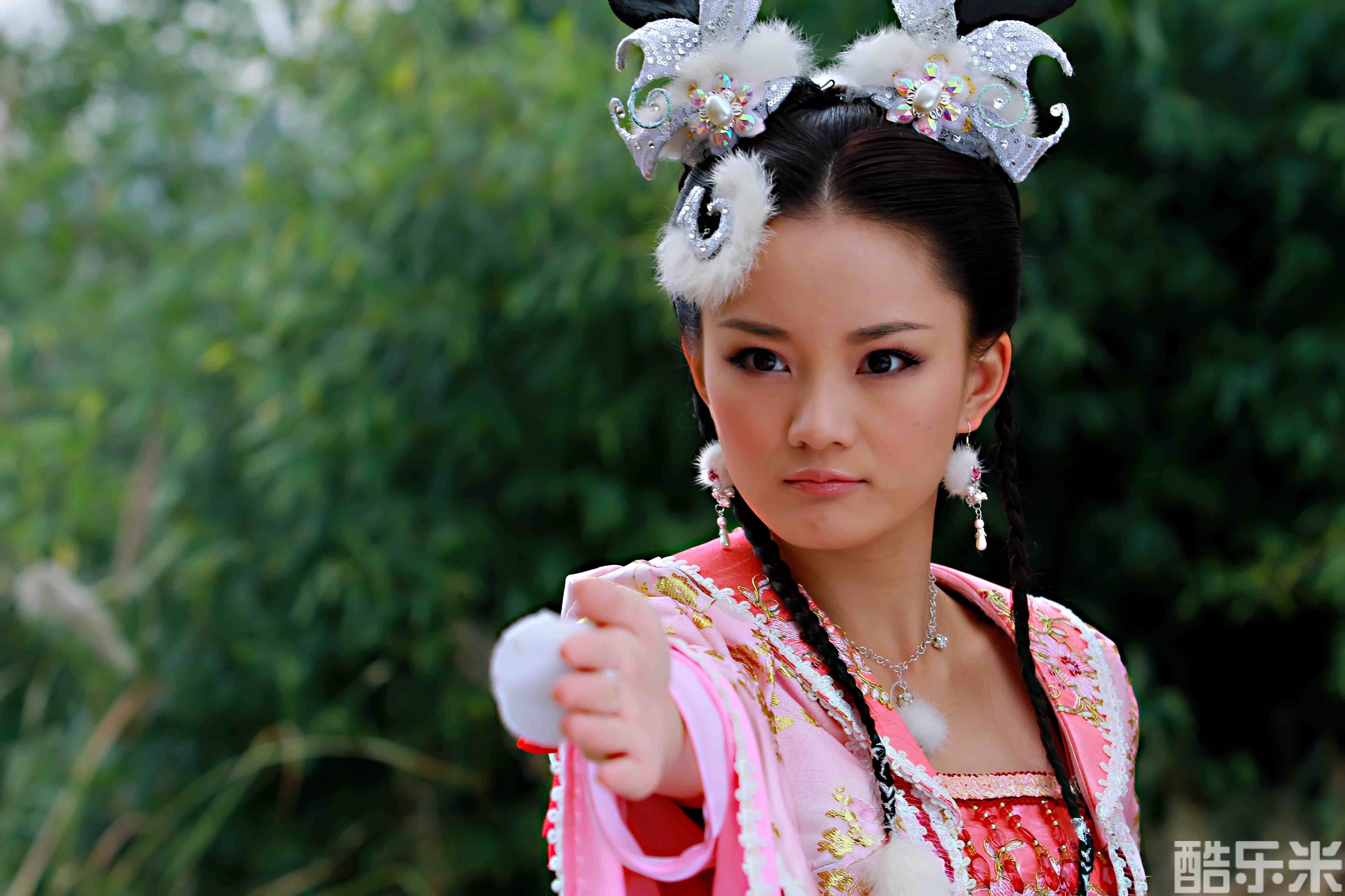 馨子