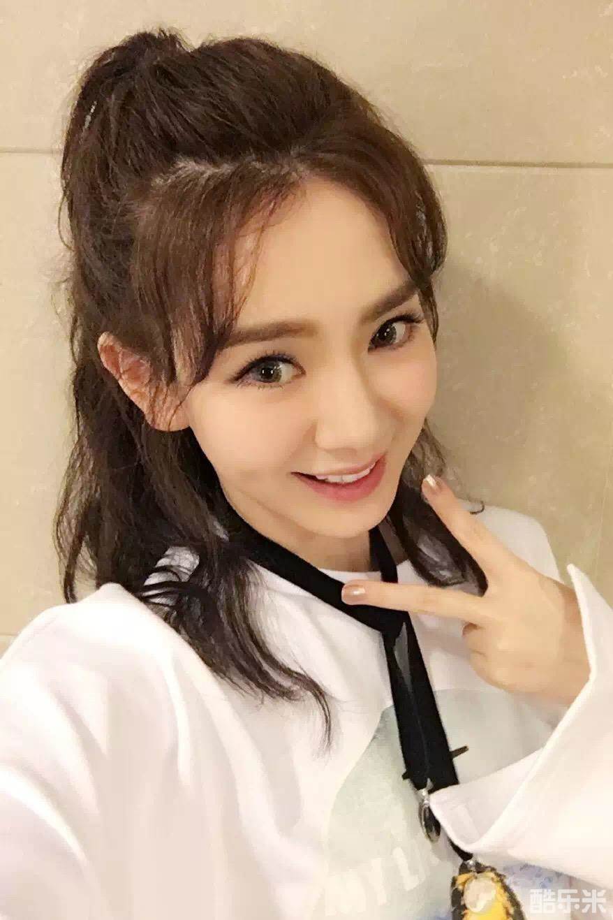 戚薇