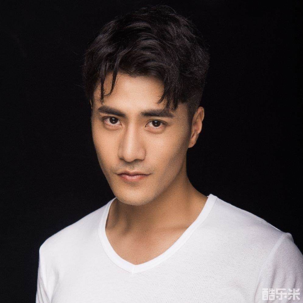 李晨浩