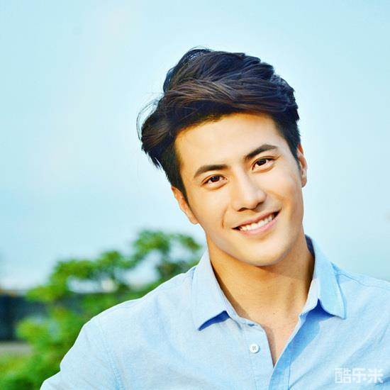 李晨浩