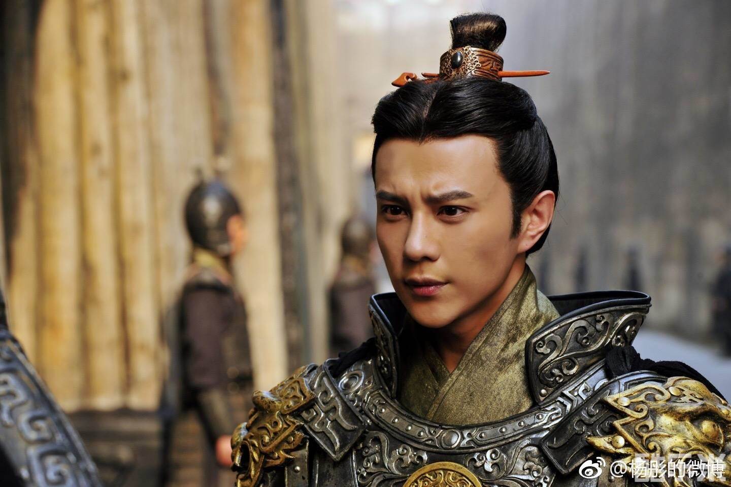 杨彤