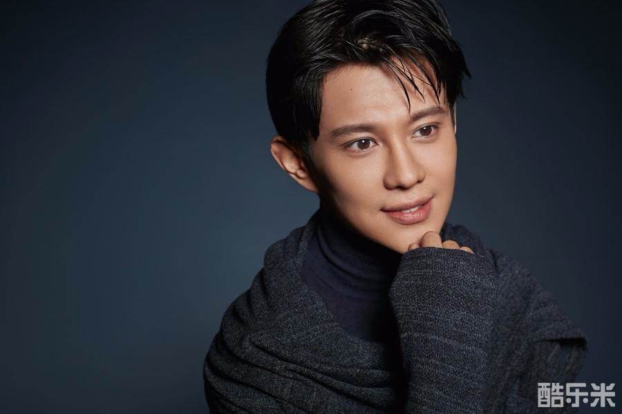 杨彤