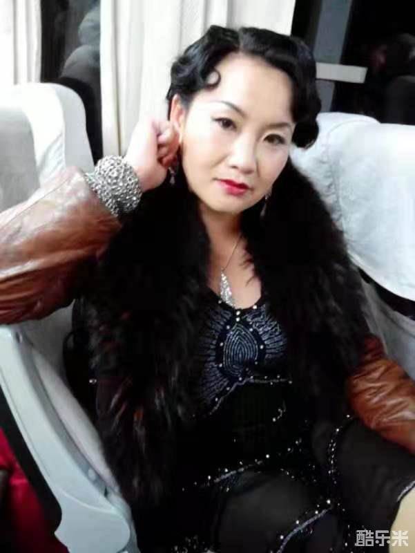 李诗妍