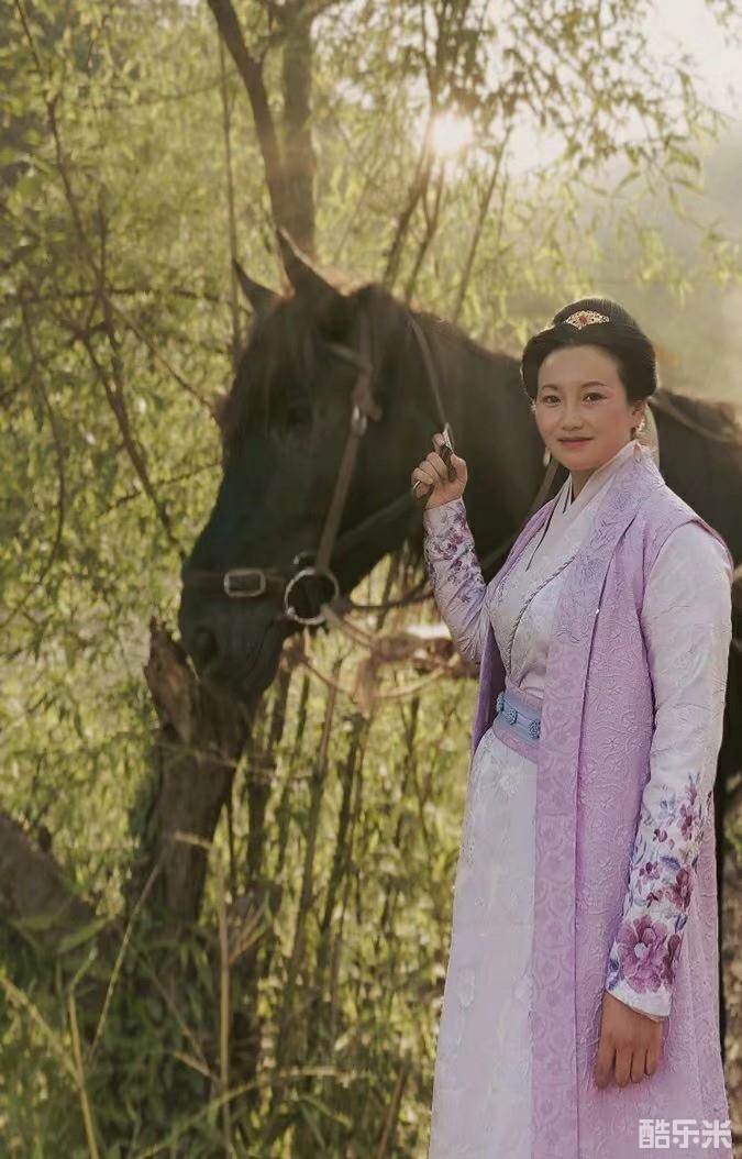 李诗妍