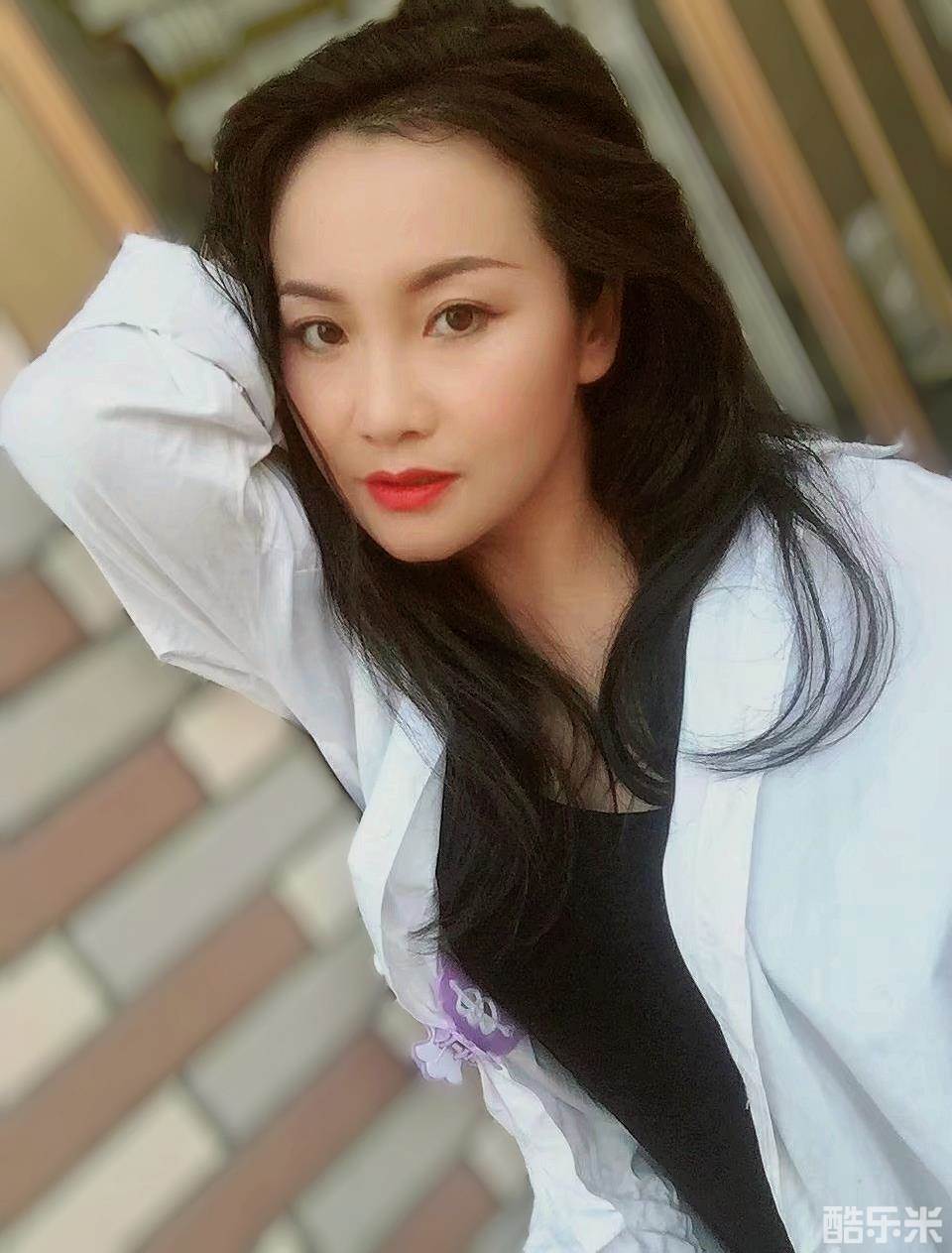 李诗妍