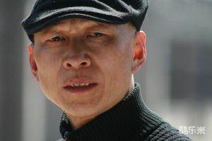 李明
