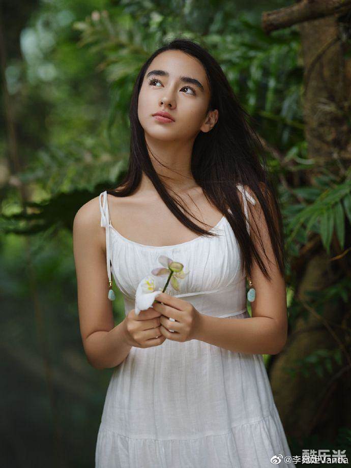 李宛妲