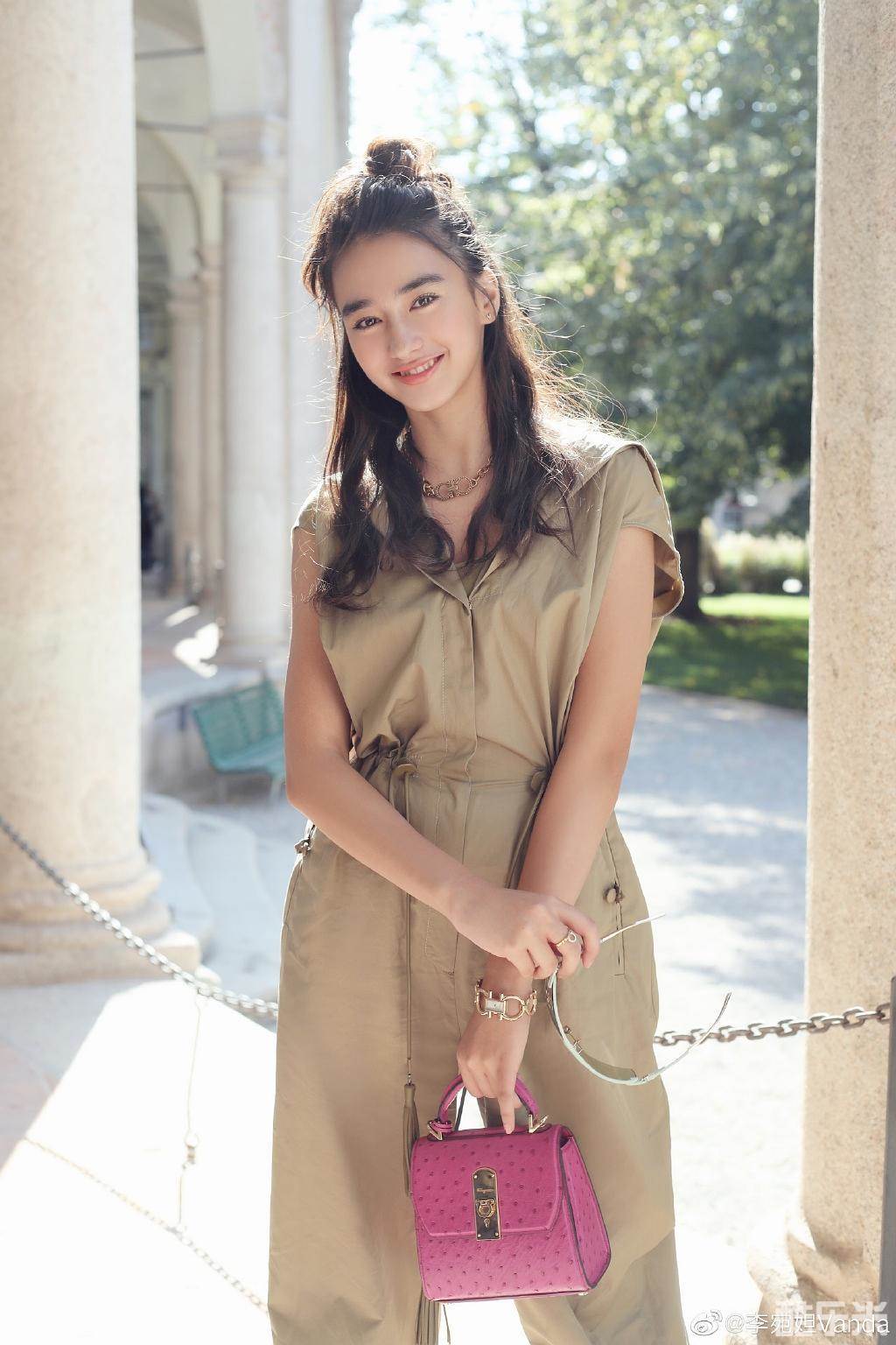 李宛妲