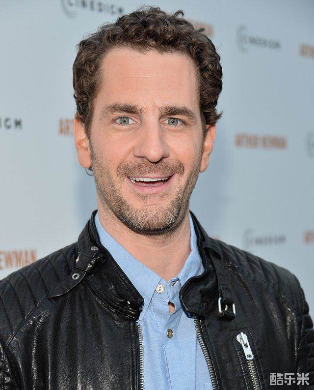 阿隆·艾布拉姆斯