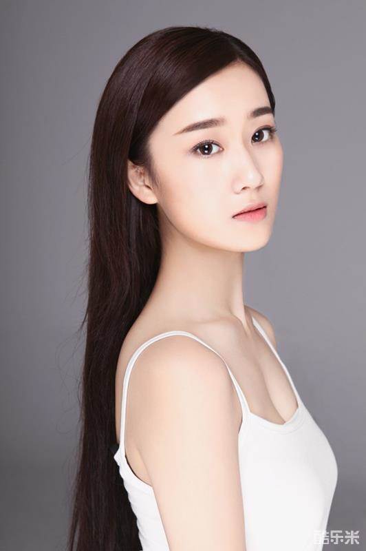 张文婷
