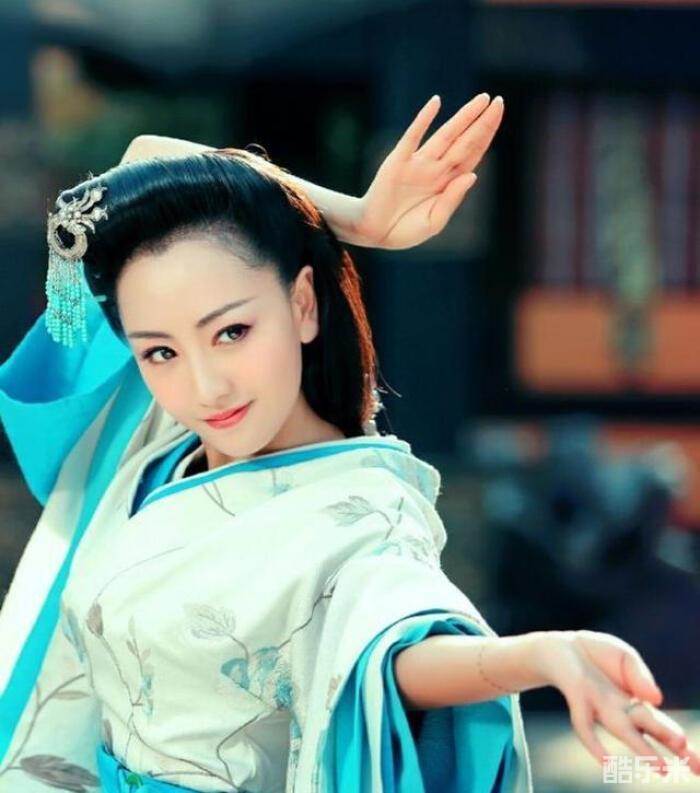 杨蓉
