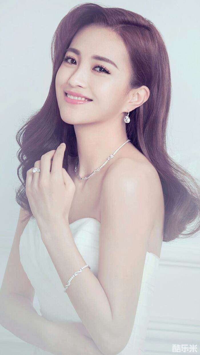 包文婧