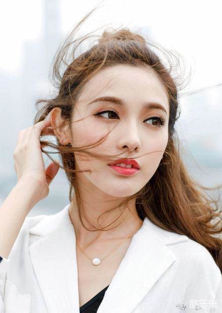 彭小苒