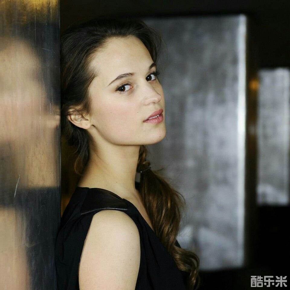 艾丽西亚·维坎德