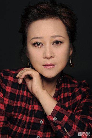 黄爱玲