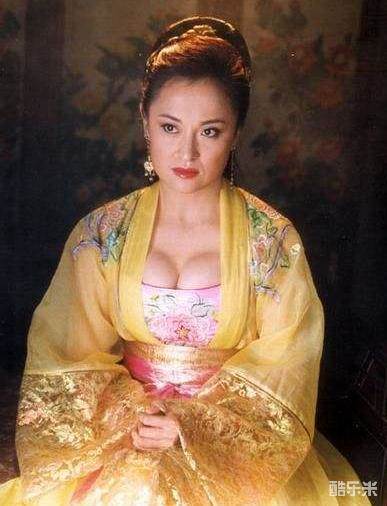 王璐瑶