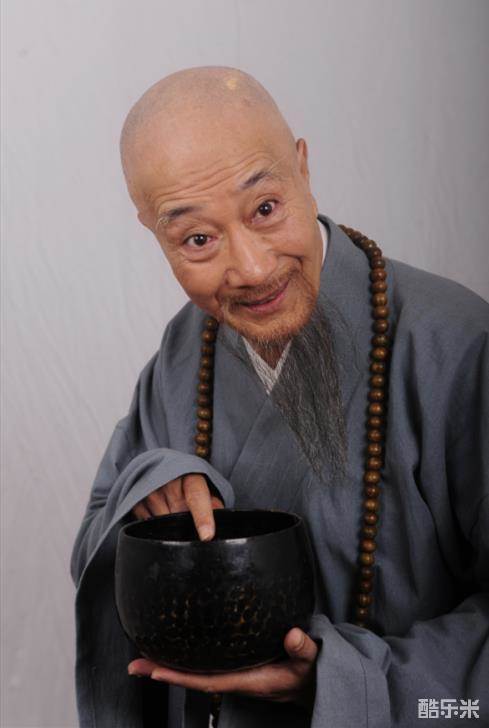 侯桐江