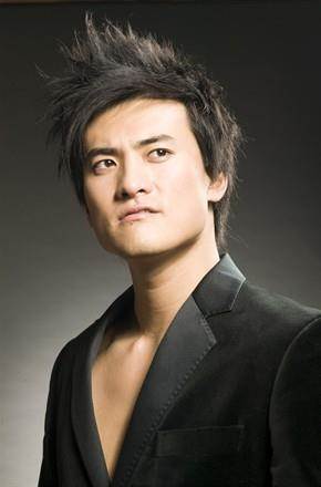 赫子铭